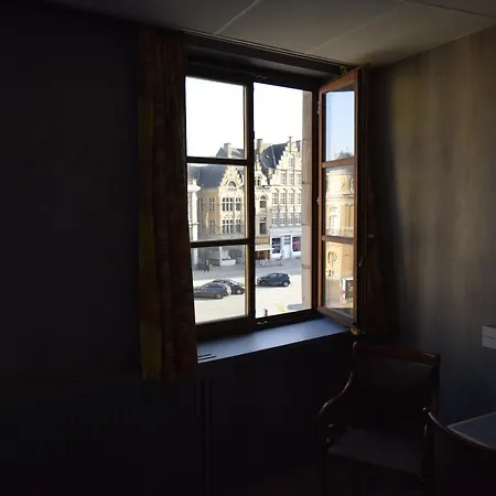 Hotel Gasthof 'T Zweerd Ypres Extérieur photo